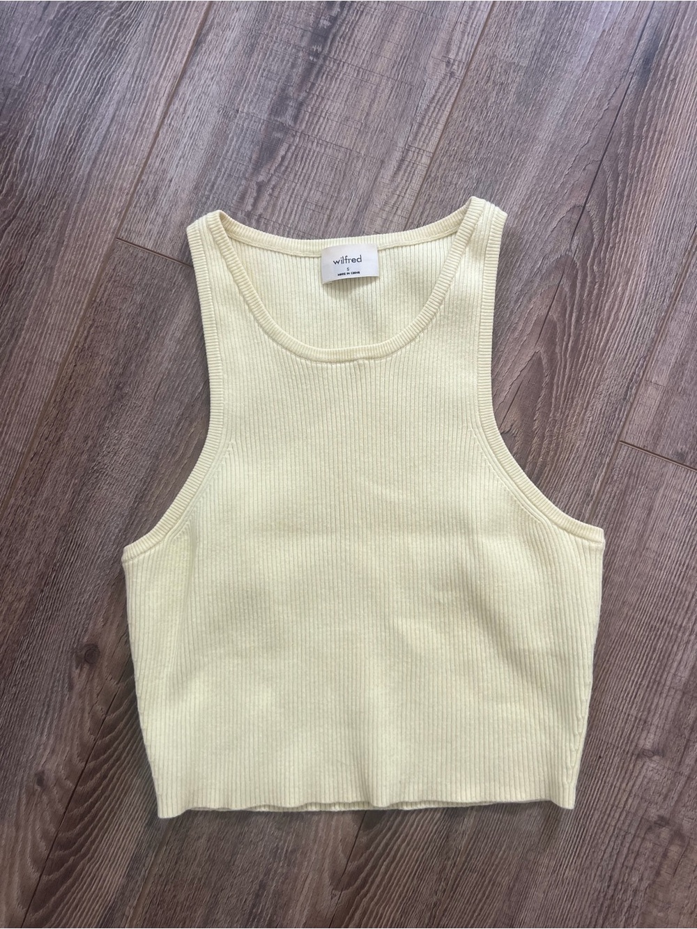 Aritzia Wilfred Light Yellow Ribbed Crop Tank